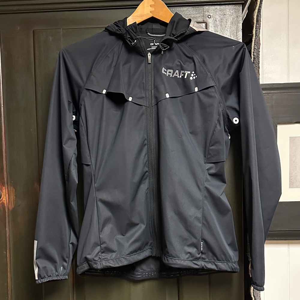 Women’s CRAFT Waterproof Rain Jacket, sz Medium